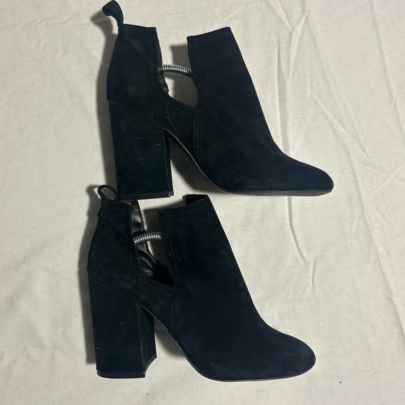 Steve Madden Shoes - Steve Madden Bootie in Black Suede Women Size 7.5